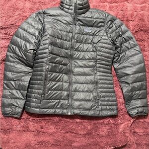 Patagonia Women's Gray Puffer Jacket